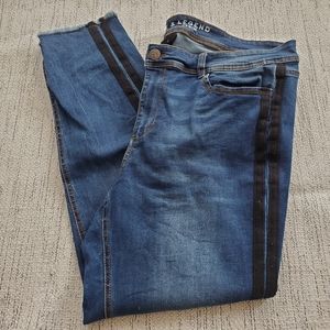 Additionelle (Love & Legend) Tuxedo Stripe Jeans Size 18
